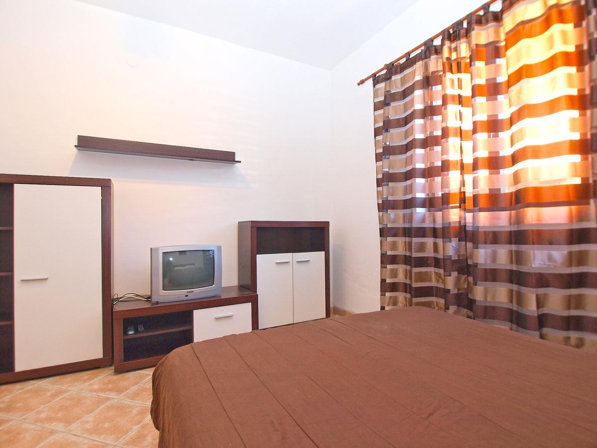 Apartments Sandra 1335 풀라 외부 사진